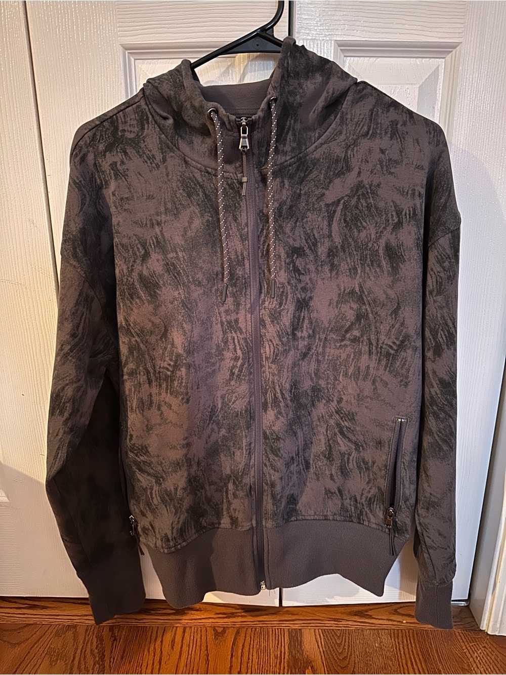 Old Navy Women's charcoal gray tie-dye zip hoodie